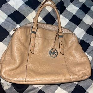 Michael Kors medium tote color “sand”